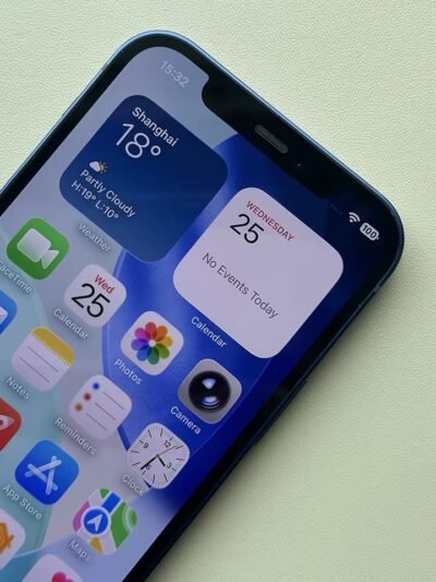 Apple iPhone 12 Smartphone 6.1" Original Unlocked CellPhone Dual Sim Card Slot
